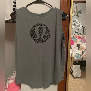 lululemon tank